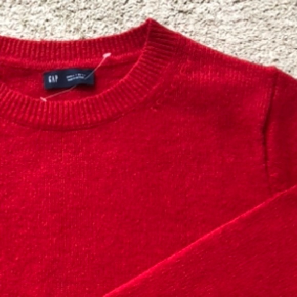 Gap Crewneck Sweater.NWOT. - Picture 2 of 2